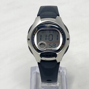 Casio Illuminator Watch Women Black Silver Tone Digital 2672 LW-200 Dual Time WR